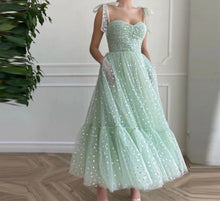 Load image into Gallery viewer, Hearty Prom Dresses