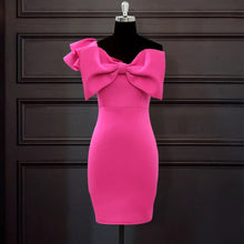 Carica l'immagine nel visualizzatore di Gallery, Ruffles Bowtie Bodycon Dress