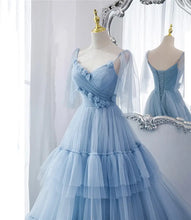 Load image into Gallery viewer, Tulle Tiered Flowers Train Prom Gown