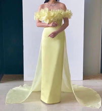 Cargar imagen en el visor de la galería, Natural Sheath Evening Dress
