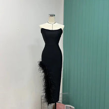 Carregar imagem no visualizador da galeria, Feather Split Bandage Dress