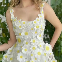 Carica l&#39;immagine nel visualizzatore di Gallery, Lace Flower Applique Dress