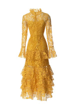 Carica l&#39;immagine nel visualizzatore di Gallery, Lace Tiered Ruffle Dress