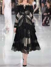 Carica l&#39;immagine nel visualizzatore di Gallery, Runway Mesh Ruffles Dress