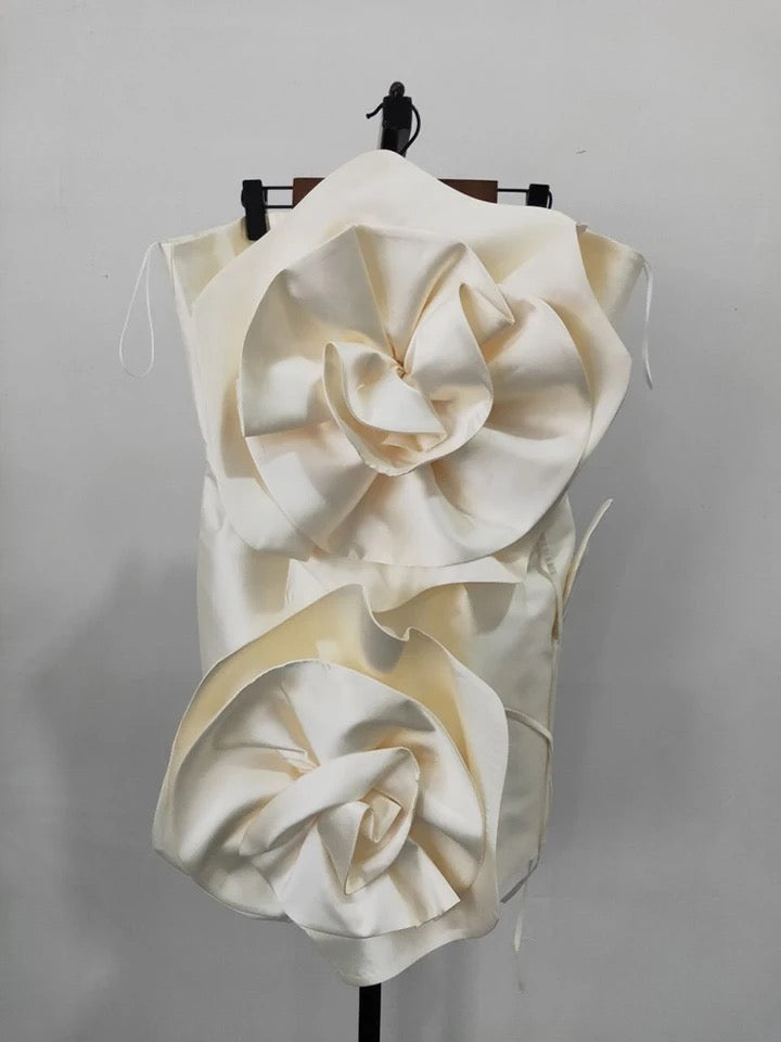 Flower Appliqué Formal Dress