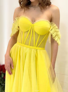 Yellow Tulle Sweetheart Prom Gown