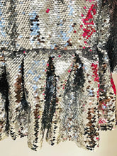 Carica l&#39;immagine nel visualizzatore di Gallery, High Collar Silver Sequins Dress