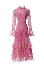 Carregar imagem no visualizador da galeria, Lace Tiered Ruffle Dress