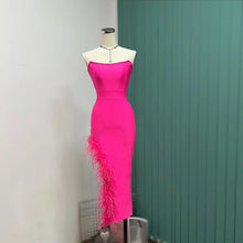 Cargar imagen en el visor de la galería, Feather Split Bandage Dress