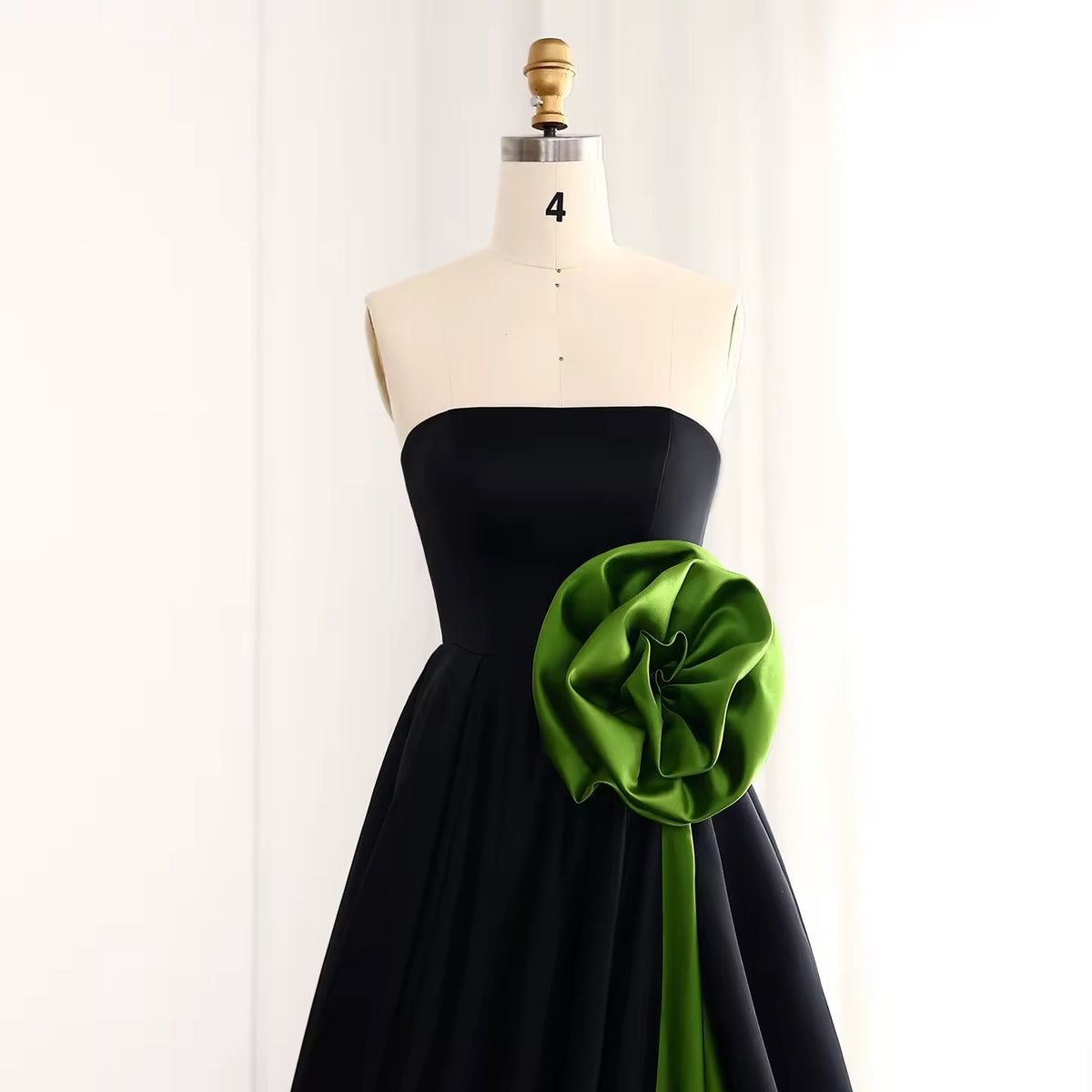 Black 3D Flower Contrast  Gown