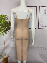 Charger l&#39;image dans la galerie, Rhinestone Studded Bandage Dresses