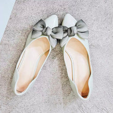 Load image into Gallery viewer, Bow SlipOn Chunky Heels Pumps