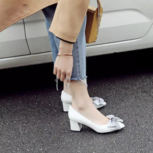 Load image into Gallery viewer, Bow Slipon Block Heels Pumps