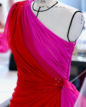 Load image into Gallery viewer, OneShoulder Contrast Layered Prom Dress