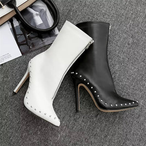 Rivets Ankle Boots