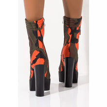 Cargar imagen en el visor de la galería, Camouflage Boots