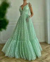 Carica l&#39;immagine nel visualizzatore di Gallery, Hearty Long Tulle Prom Gown