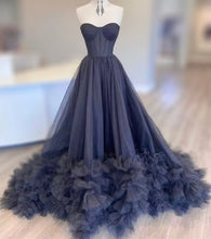 Carica l&#39;immagine nel visualizzatore di Gallery, Boned Corset Sweetheart Prom Dress