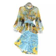Charger l&#39;image dans la galerie, Lapel Ruffle Shirt Print Shorts Set