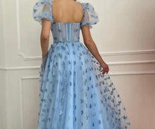 Load image into Gallery viewer, Hearty Tulle Puff Sleeves Prom Gowns