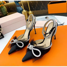 Load image into Gallery viewer, Bowknot Luxury Crystal Satin Pumps