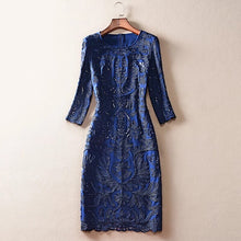 Carica l&#39;immagine nel visualizzatore di Gallery, Flower Crochet Embroidery Sequined Dress