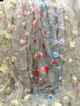 Carica l&#39;immagine nel visualizzatore di Gallery, Rosette Flowers Appliques Prom Dress