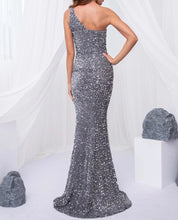 Charger l&#39;image dans la galerie, Cut Out Sequins Stretch Mermaid Gown