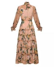 Carica l&#39;immagine nel visualizzatore di Gallery, Flora Print  Pleated Chiffon Dress