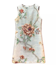 Carica l&#39;immagine nel visualizzatore di Gallery, Rose Flower Jacquard A Line Dress