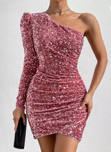 Carica l&#39;immagine nel visualizzatore di Gallery, Sequin One Shoulder Mini Dress