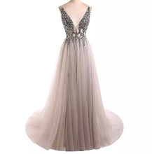 Charger l&#39;image dans la galerie, Beading Crystal High Splits Gown