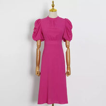 Cargar imagen en el visor de la galería, Pink Puff Sleeve Hollow Out Midi Dress