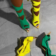 Load image into Gallery viewer, Cross-Tied Sandals