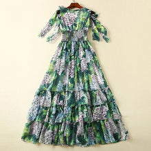Charger l&#39;image dans la galerie, Green Printed Tiered Long Dress