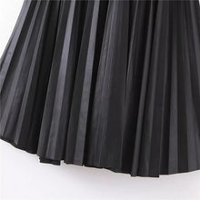 Cargar imagen en el visor de la galería, Stylish PU Leather Pleated Skirt with Belt