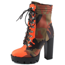Cargar imagen en el visor de la galería, Camouflage Boots
