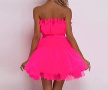 Cargar imagen en el visor de la galería, Strapless Tulle Layers Mini Mesh Dress