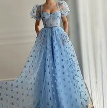 Load image into Gallery viewer, Hearty Tulle Puff Sleeves Prom Gowns
