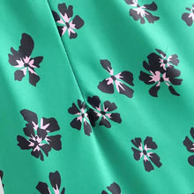Load image into Gallery viewer, Green Floral Slim Midi Skirt