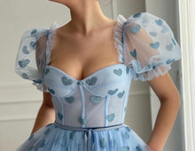 Load image into Gallery viewer, Hearty Tulle Puff Sleeves Prom Gowns