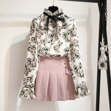 Carica l&#39;immagine nel visualizzatore di Gallery, Ruffles Floral Shirt and Pleated Skirt Sets
