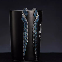 Carregar imagem no visualizador da galeria, Blue Tassel Drop Earrings