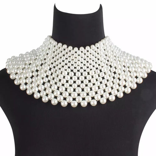 Imitation Pearls Chunky Necklace