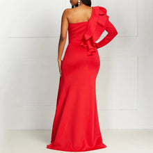Cargar imagen en el visor de la galería, Curvy Ruffles Dress