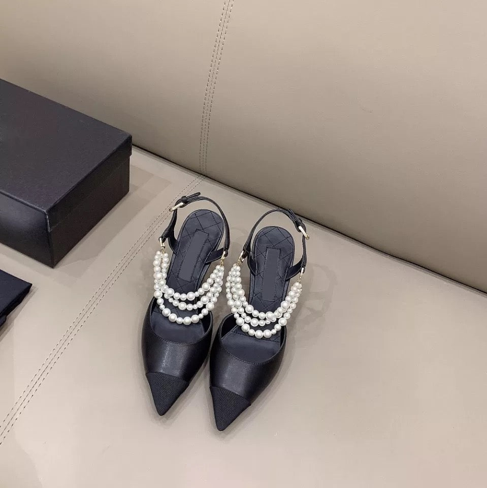 String Bead Pointed Toe Heels