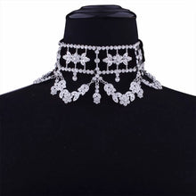 Load image into Gallery viewer, Velvet Crystal Choker Necklace