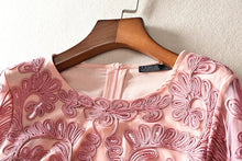 Carica l&#39;immagine nel visualizzatore di Gallery, Flower Crochet Embroidery Sequined Dress