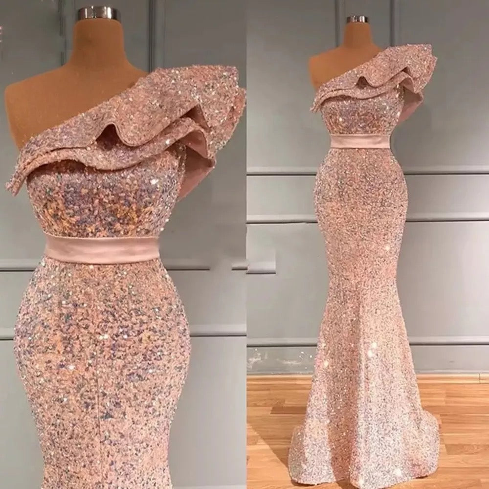 Luxurious Sequinned Ruffles Trail Dress