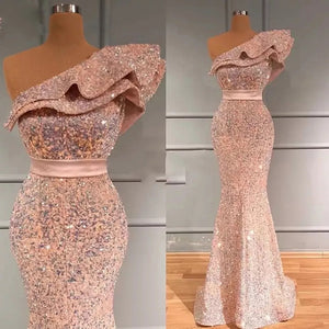 Luxurious Sequinned Ruffles Trail Dress